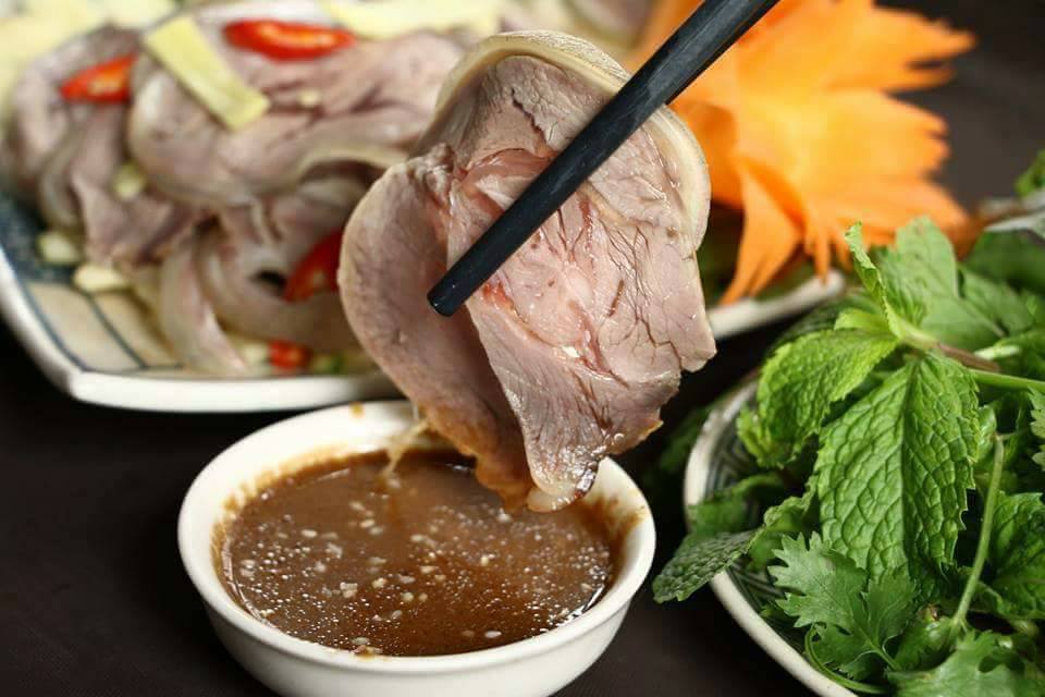 Thịt dê núi Phú Yên, món ngon không thể bỏ qua khi du lịch Phú Yên Thịt dê núi Phú Yên, món ngon không thể bỏ qua khi du lịch Phú Yên